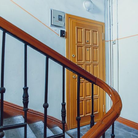 Clock Tower Apartment In Baku Exterior photo